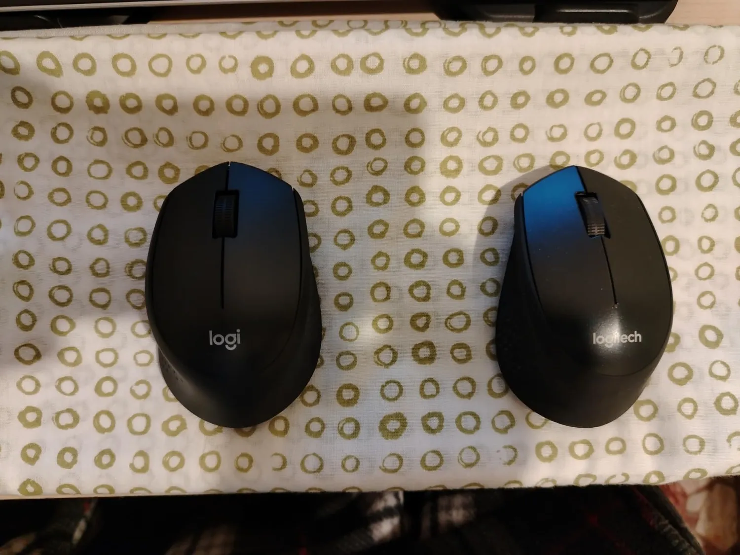 Logitech M330 Silent Plus mouse wireless blu silenzioso