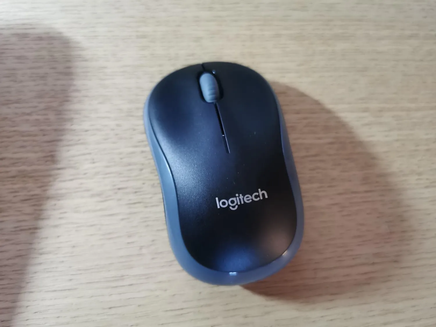 Logitech MK330 kit tastiera e mouse wireless italiano