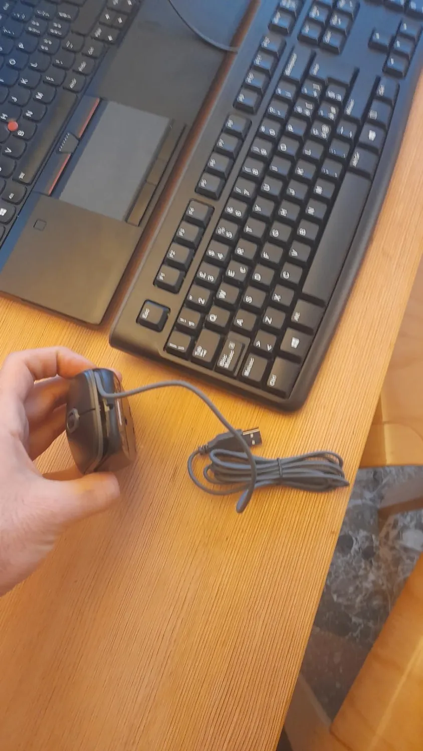 Logitech MK120 Kit Tastiera Mouse con Filo ITA USB