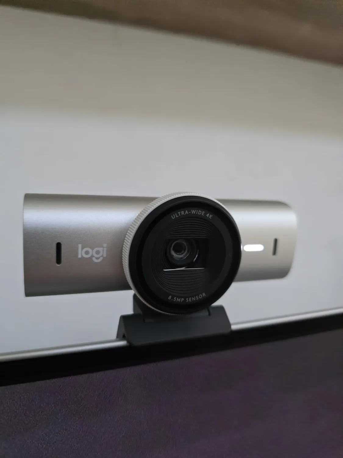 Logitech MX Brio 4K webcam grafite Ultra HD streaming
