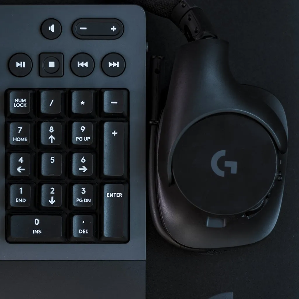 Logitech G G533 cuffie gaming wireless DTS 7.1