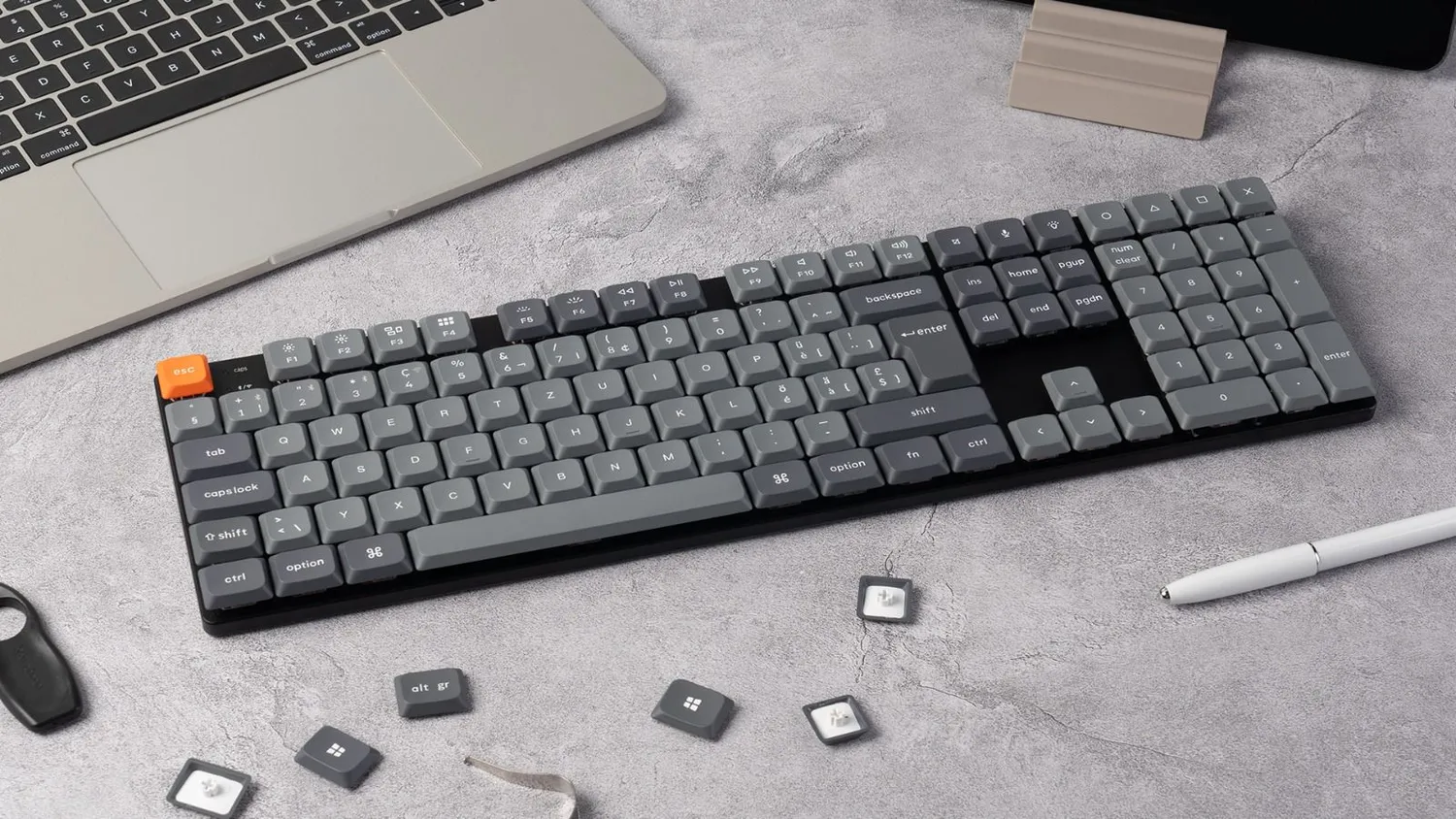Keychron K5 Max tastiera low-profile full-size ISO-IT RGB