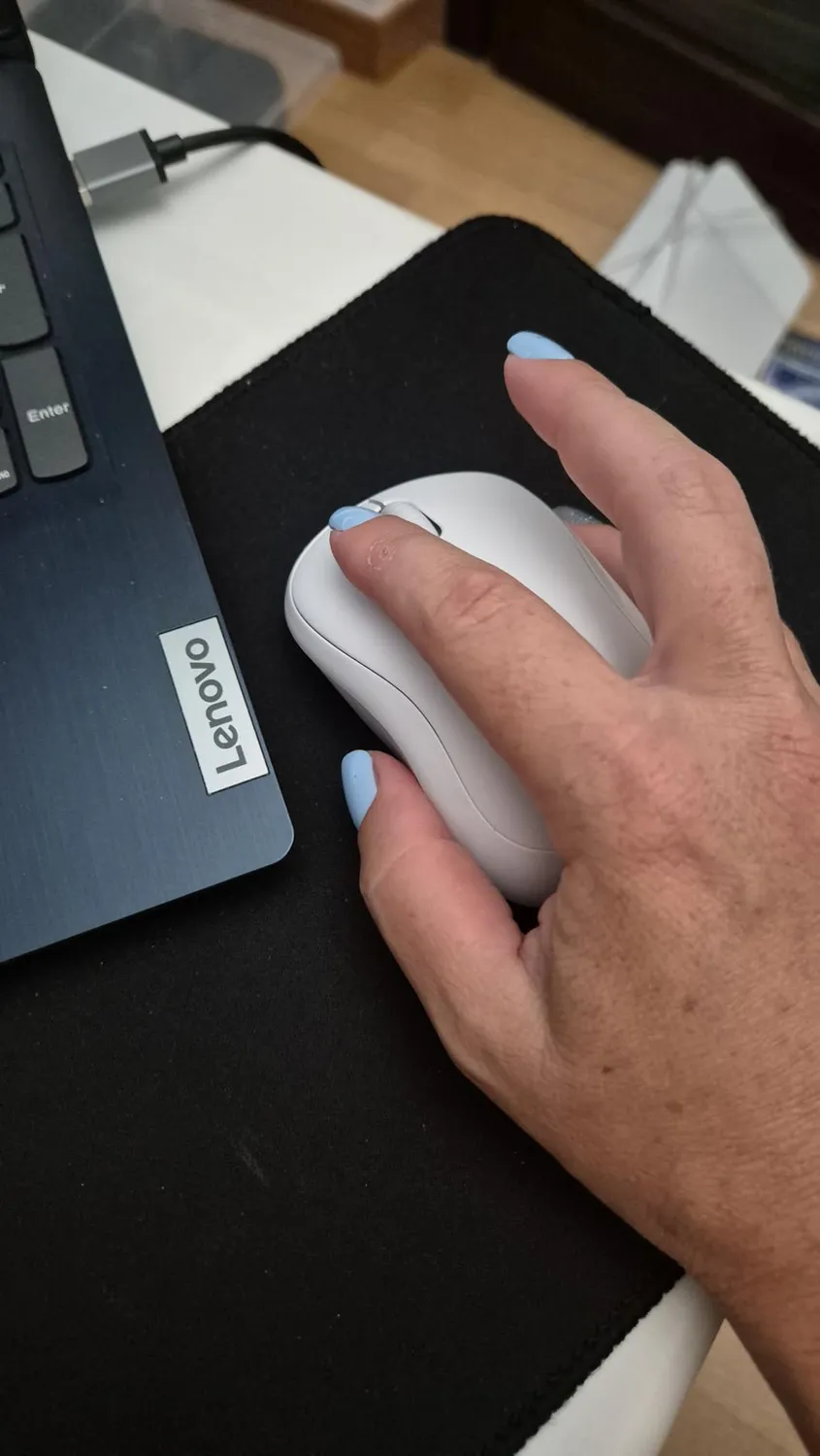 Logitech M240 mouse wireless rosa silenzioso Bluetooth