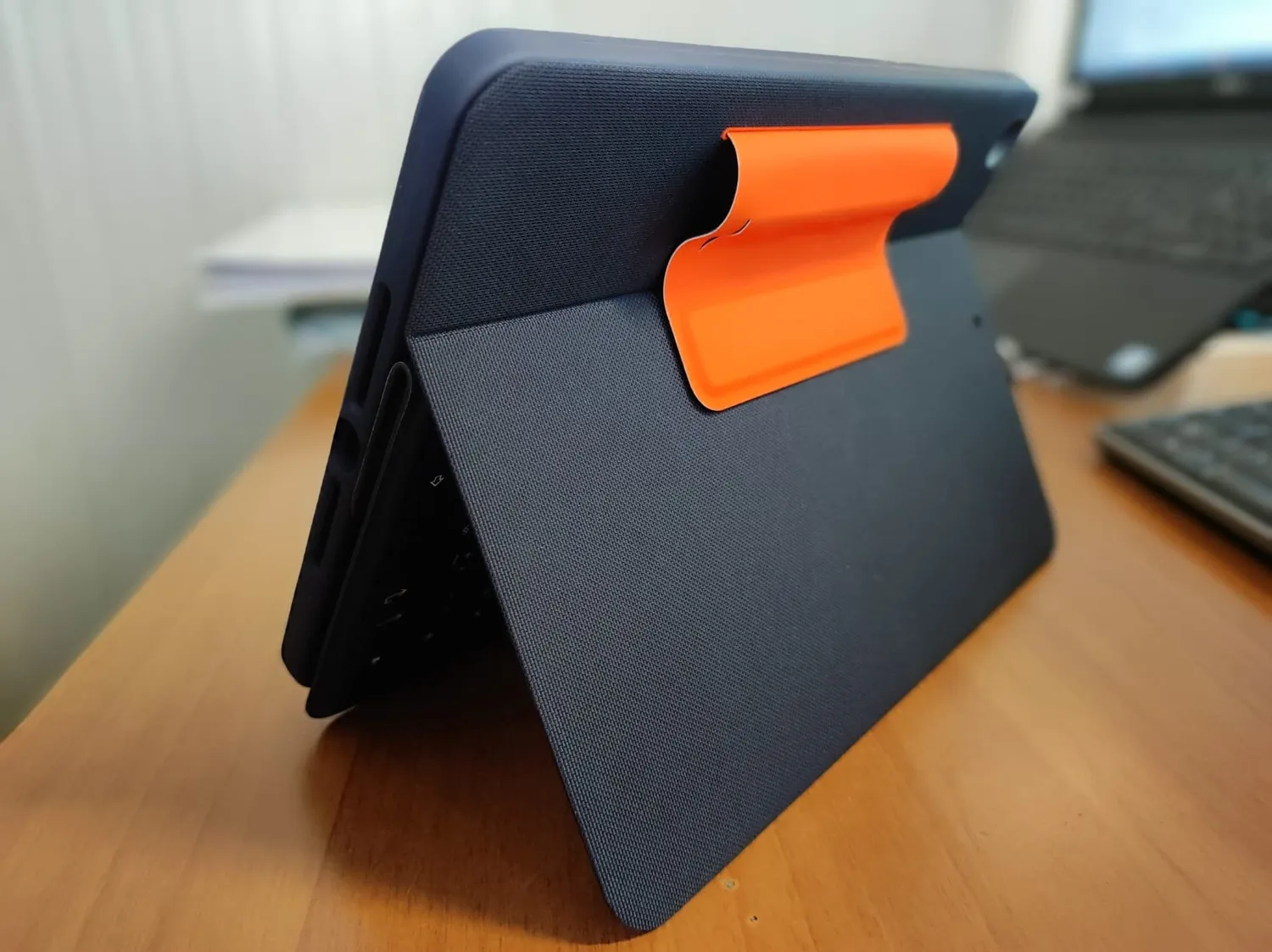 Logitech Rugged Combo 3 tastiera iPad ITA QWERTY