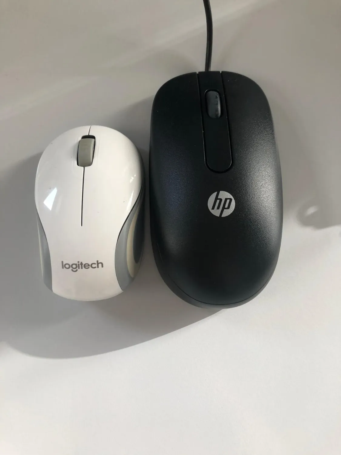 Logitech M187 mouse wireless nero ultracompatto