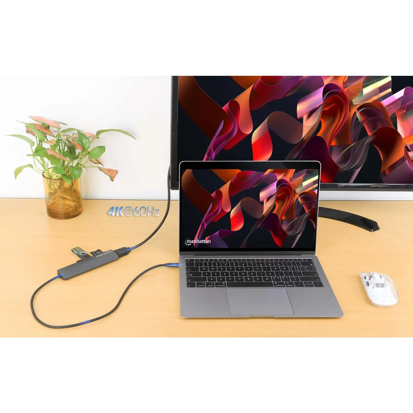 Manhattan 7-in-1 USB-C docking station HDMI 4K 100W
