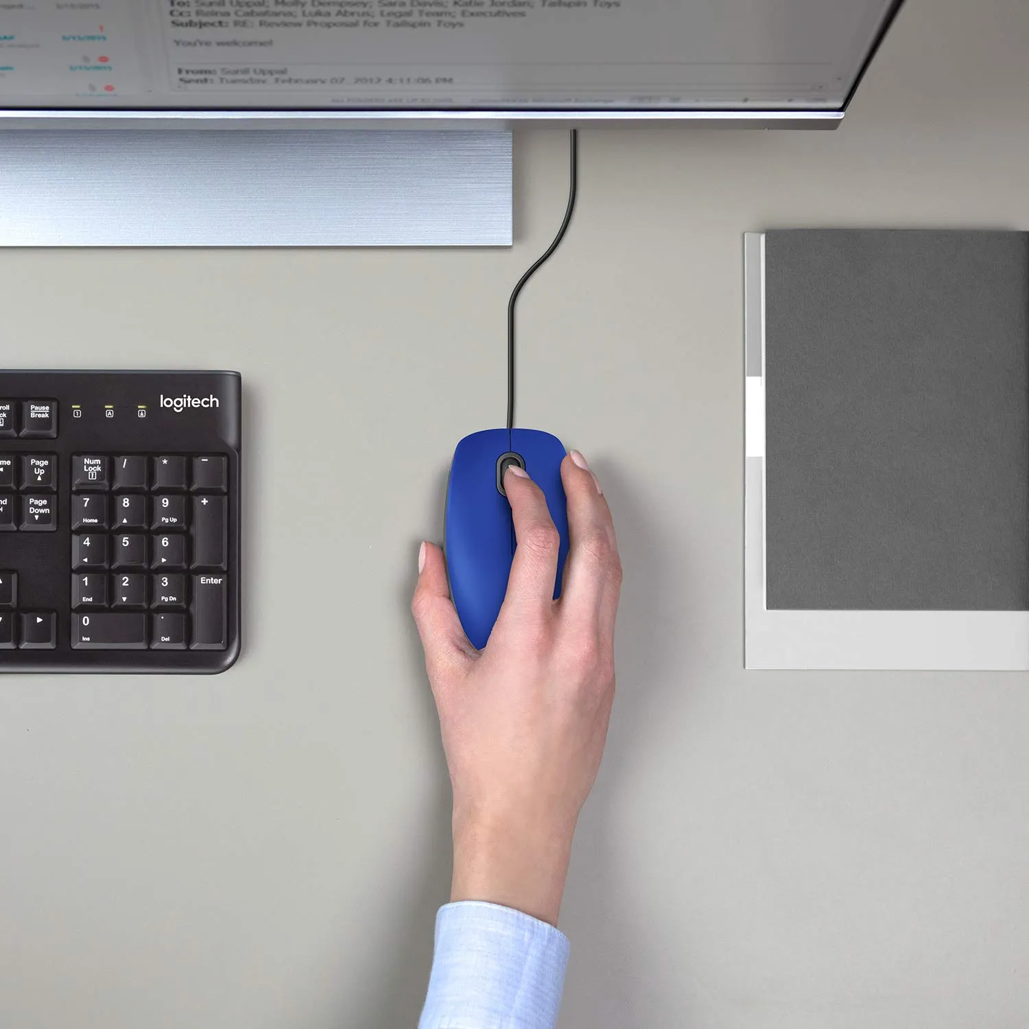 Logitech M110 mouse USB cablato blu singolo silenzioso
