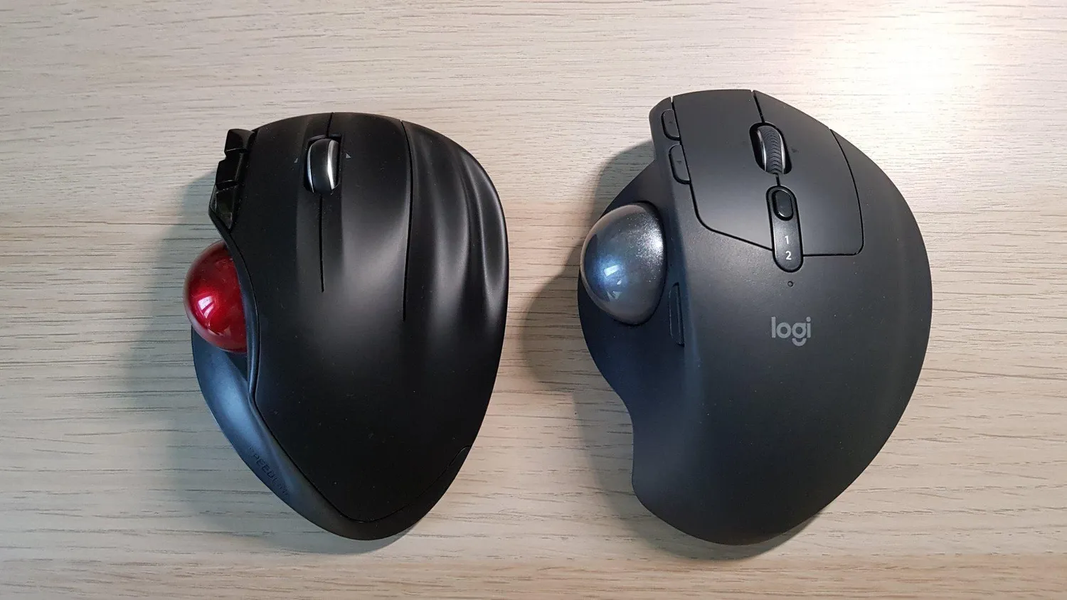 Logitech MX Ergo Trackball Mouse Wireless Ergonomico Precisione
