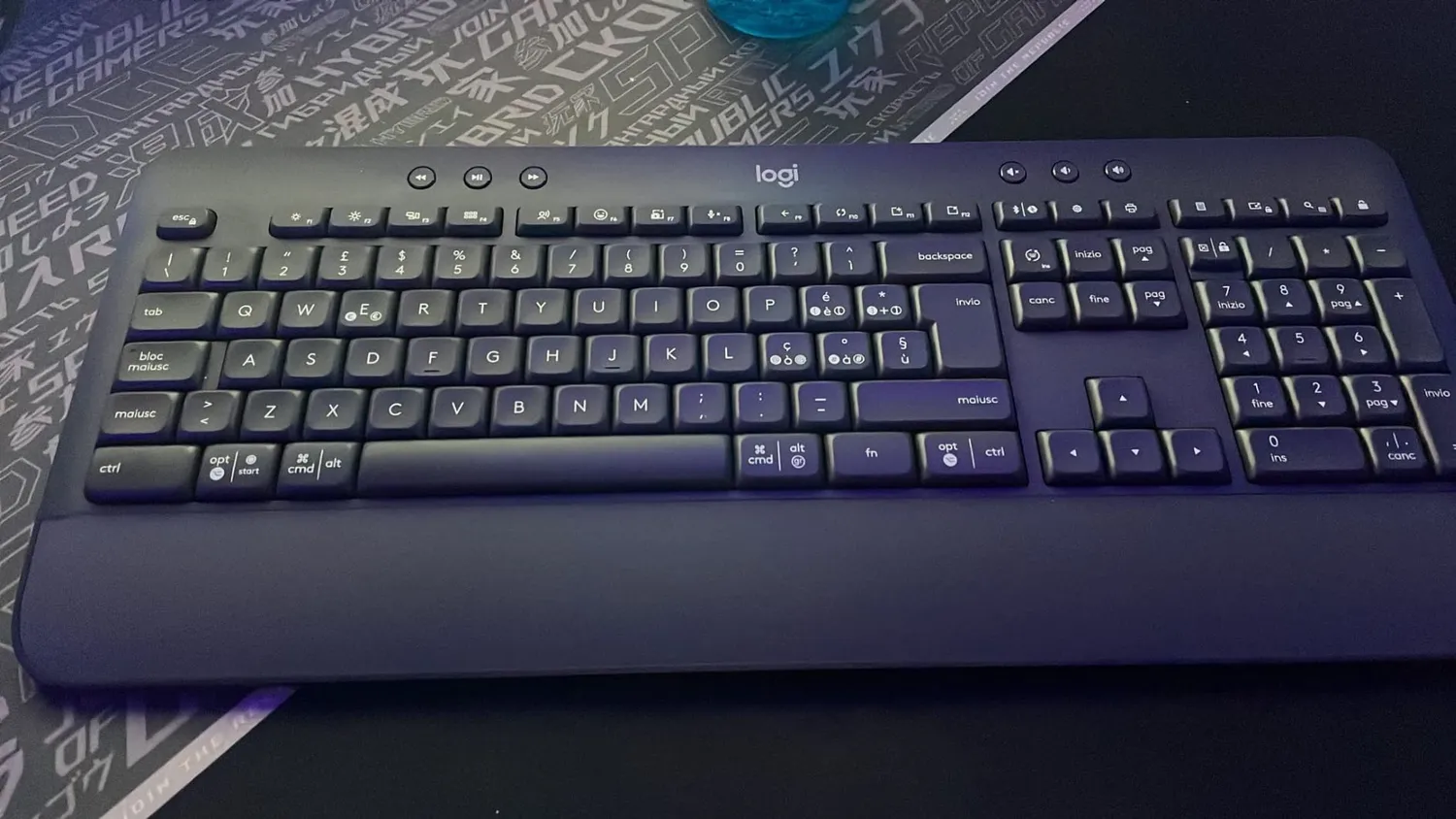 Logitech Signature K650 tastiera wireless ITA QWERTY comfort