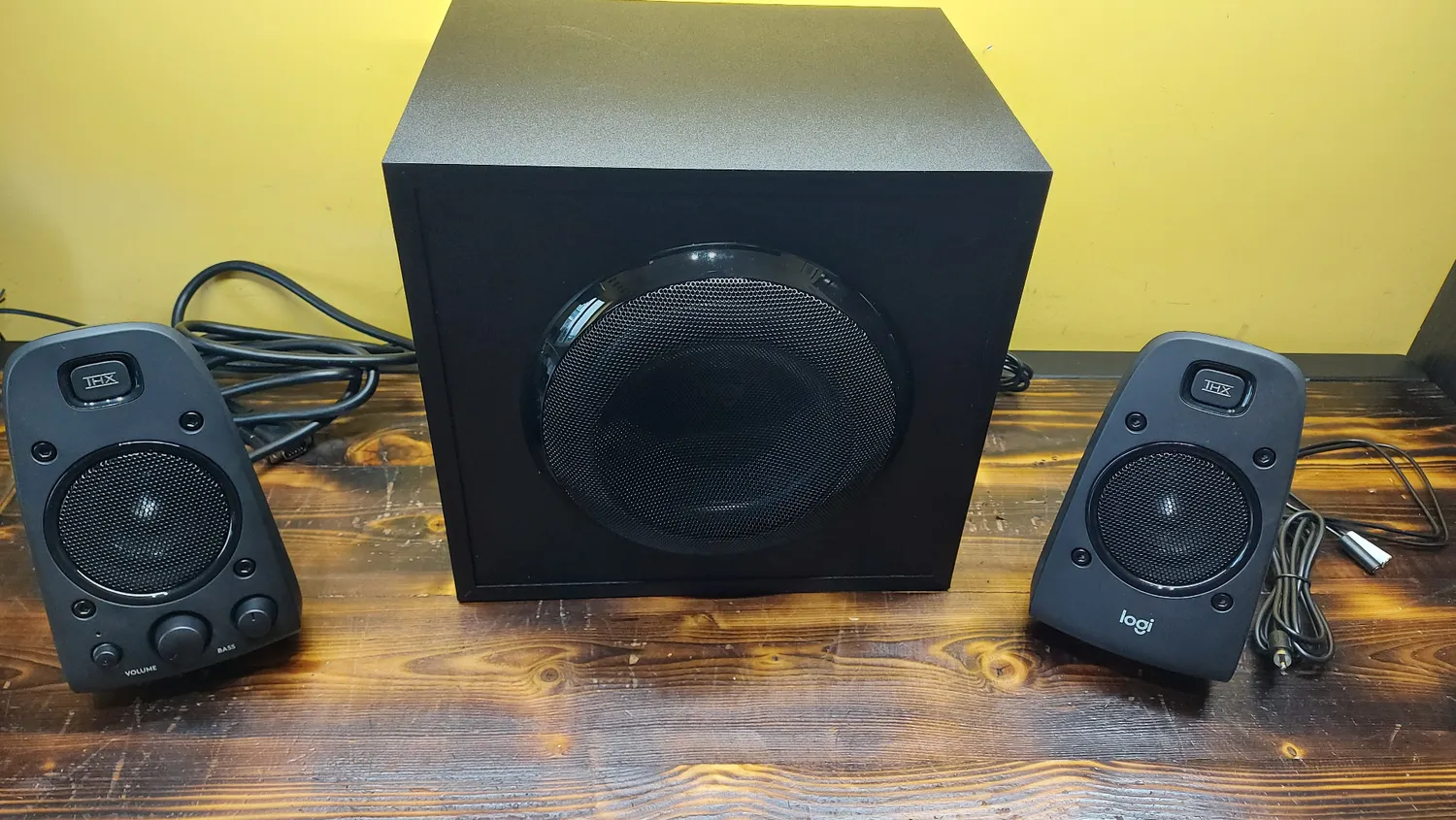 Logitech Z623 casse 2.1 THX con subwoofer