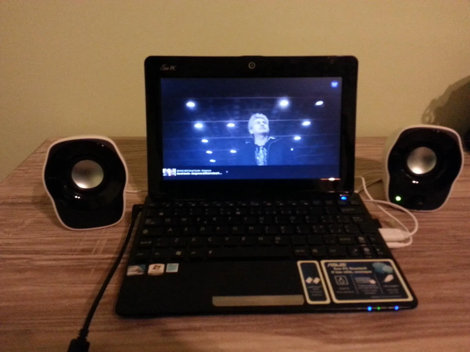 Logitech Z120 altoparlanti stereo PC USB compatti neri