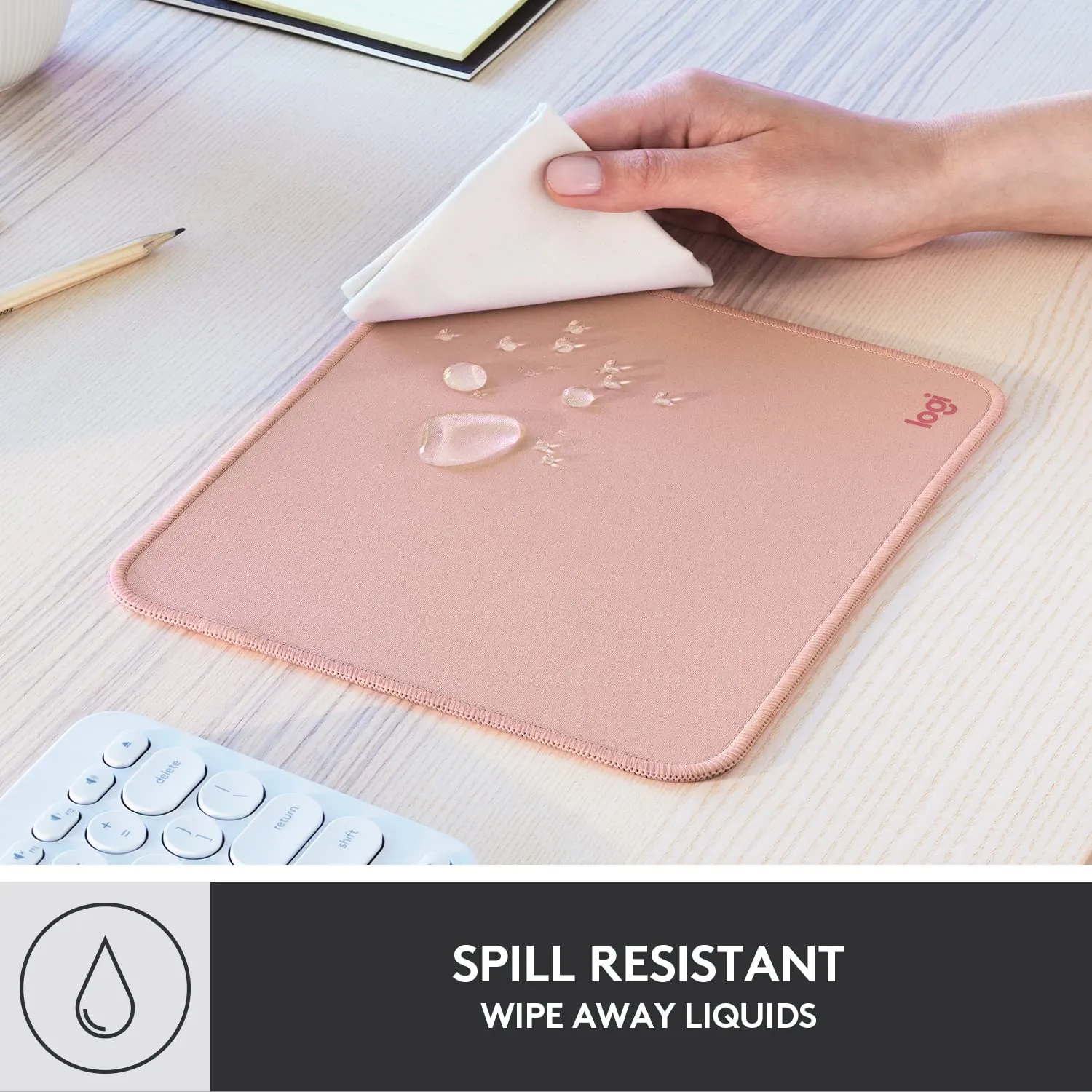 Logitech Studio Series tappetino mouse rosa idrorepellente