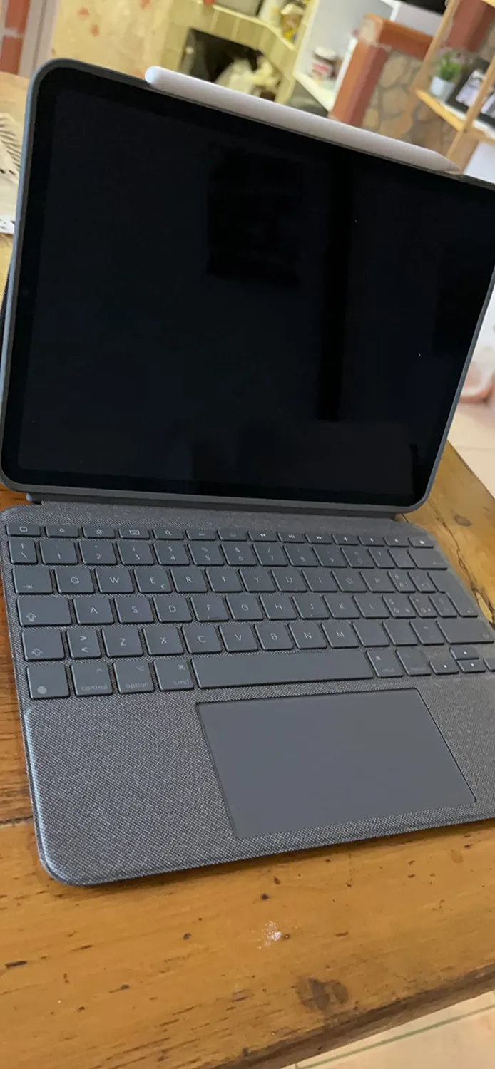 Logitech Combo Touch iPad Pro 11 tastiera ITA grigio