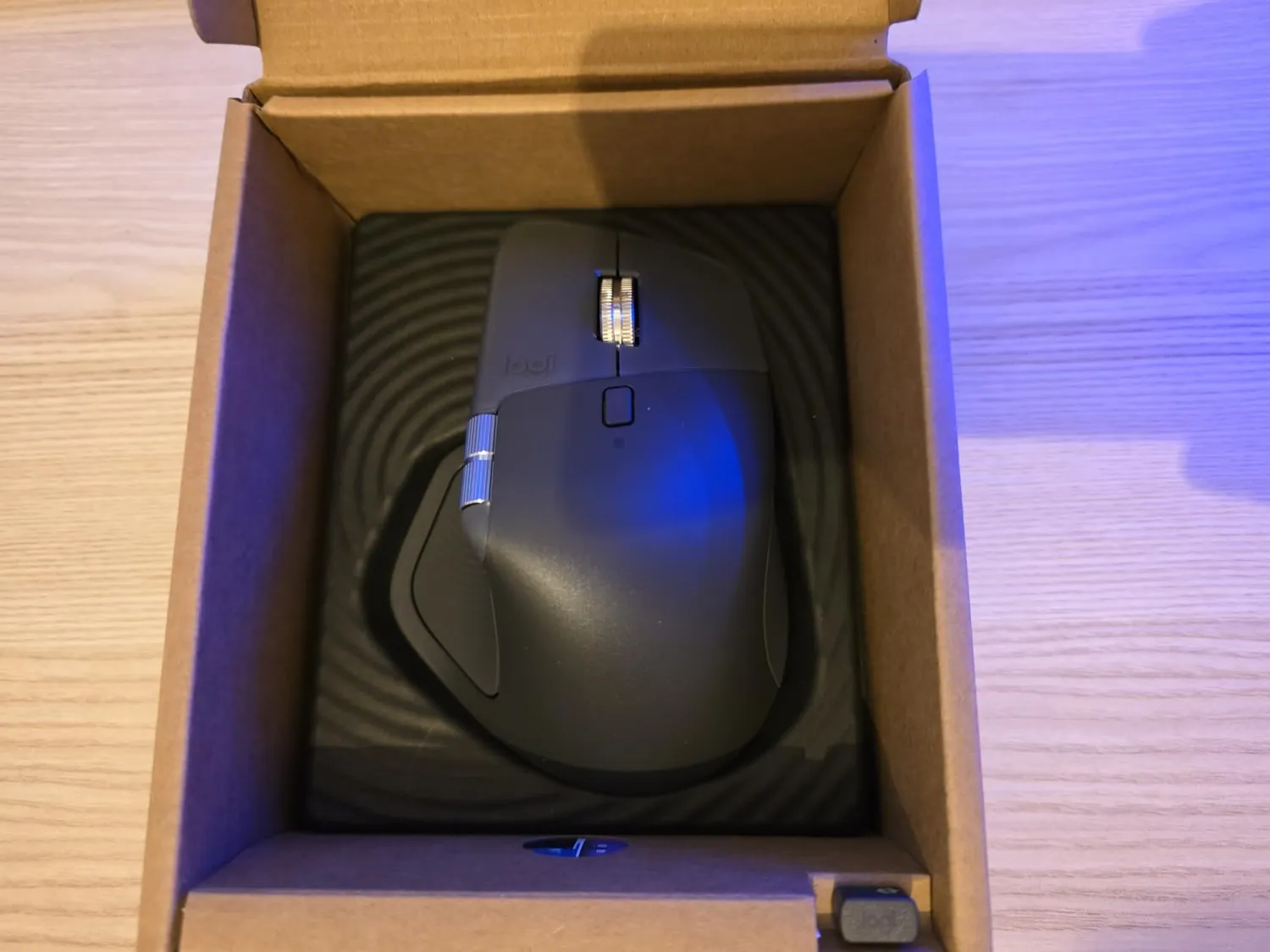 Logitech MX Master 4 mouse wireless ergonomico aptico