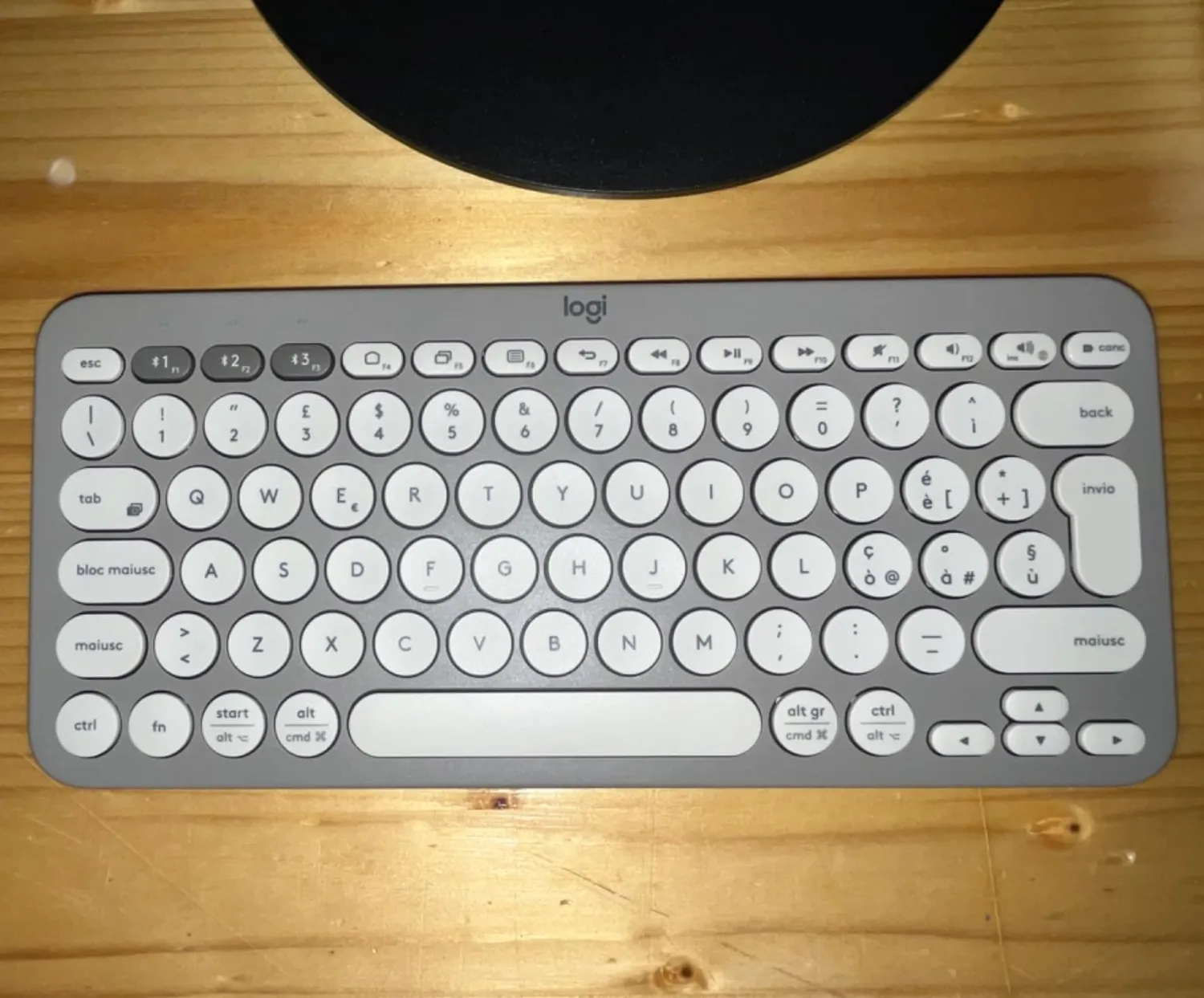 Logitech K380 tastiera wireless Bluetooth ITA QWERTY multidevice
