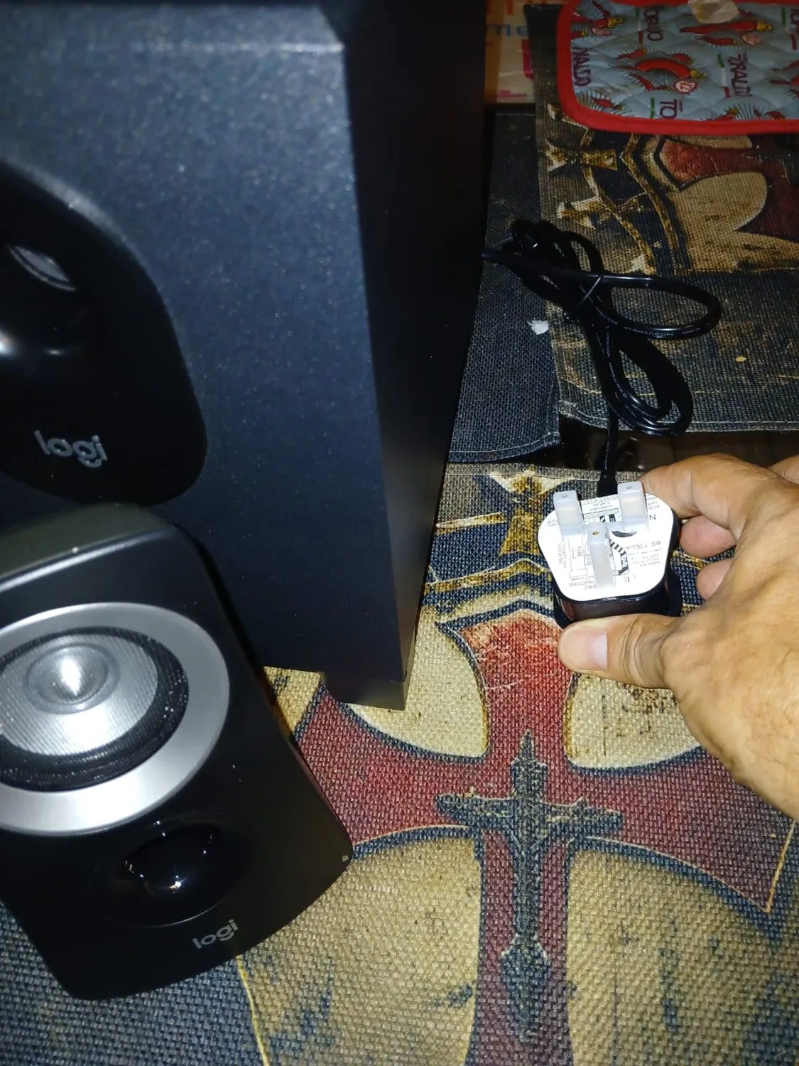 Logitech Z313 Altoparlanti 2.1 con Subwoofer 50W