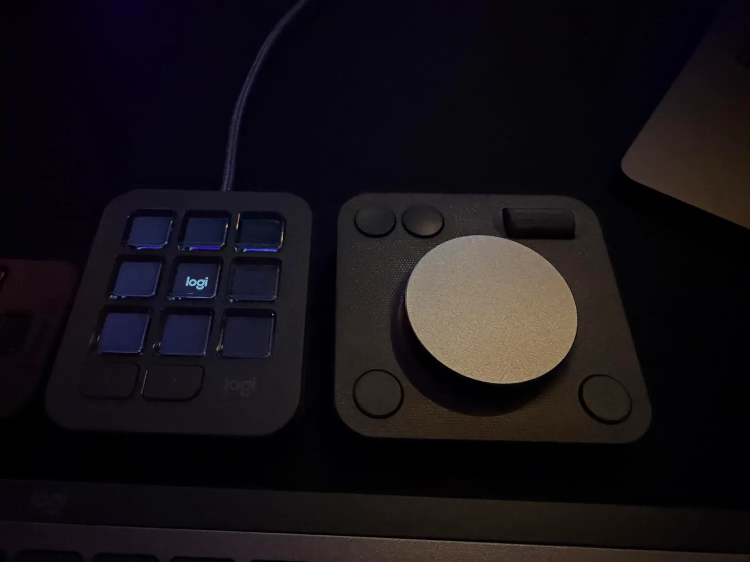 Logitech MX Creative Console keypad bianco programmabile