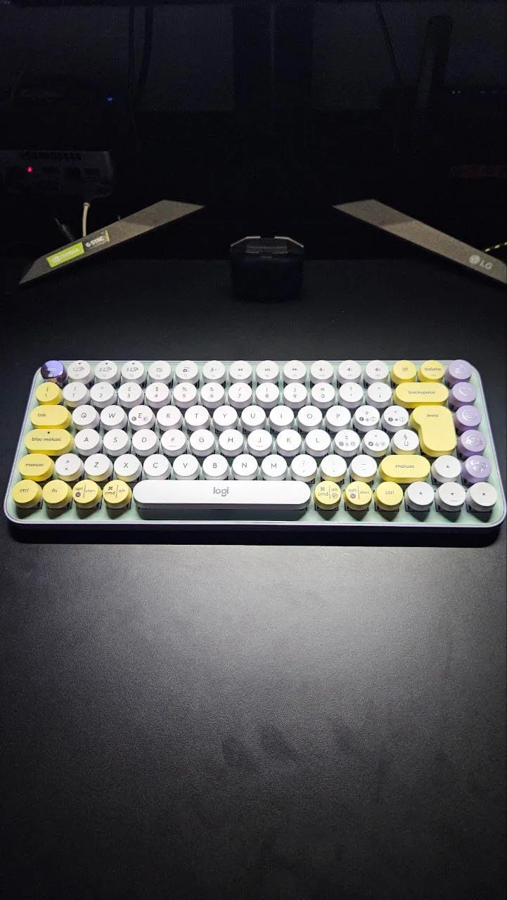 Logitech POP Keys tastiera meccanica wireless Blast ITA