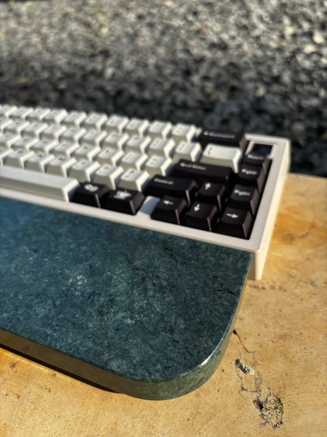 CoffeeKeys Poggiapolsi Marmo Tastiera Mist White elegante