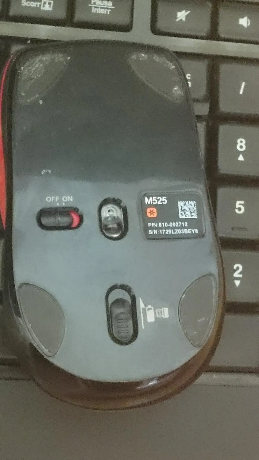 Logitech M525 mouse wireless compatto batteria 3 anni