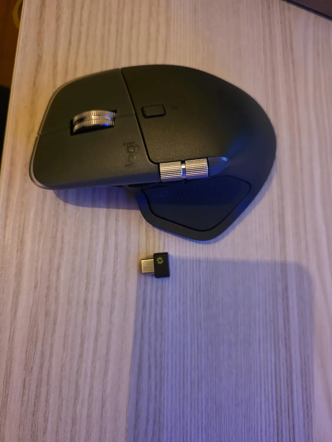 Logitech MX Master 4 mouse wireless ergonomico aptico
