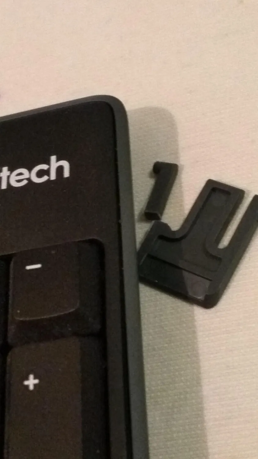 Logitech MK270 Combo Tastiera e Mouse Wireless ITA QWERTY