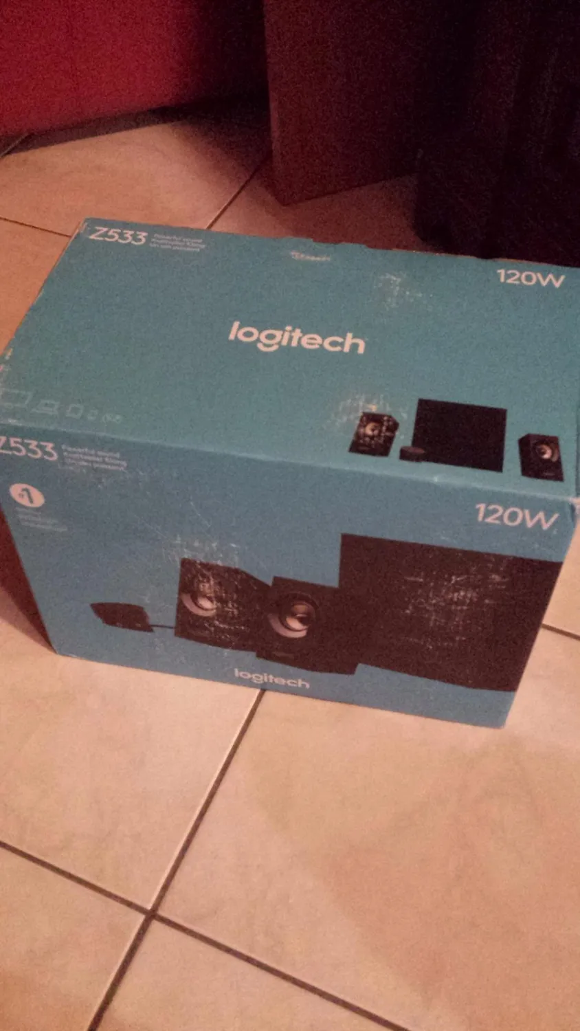 Logitech Z533 Sistema 2.1 Altoparlanti PC con Subwoofer Bassi profondi