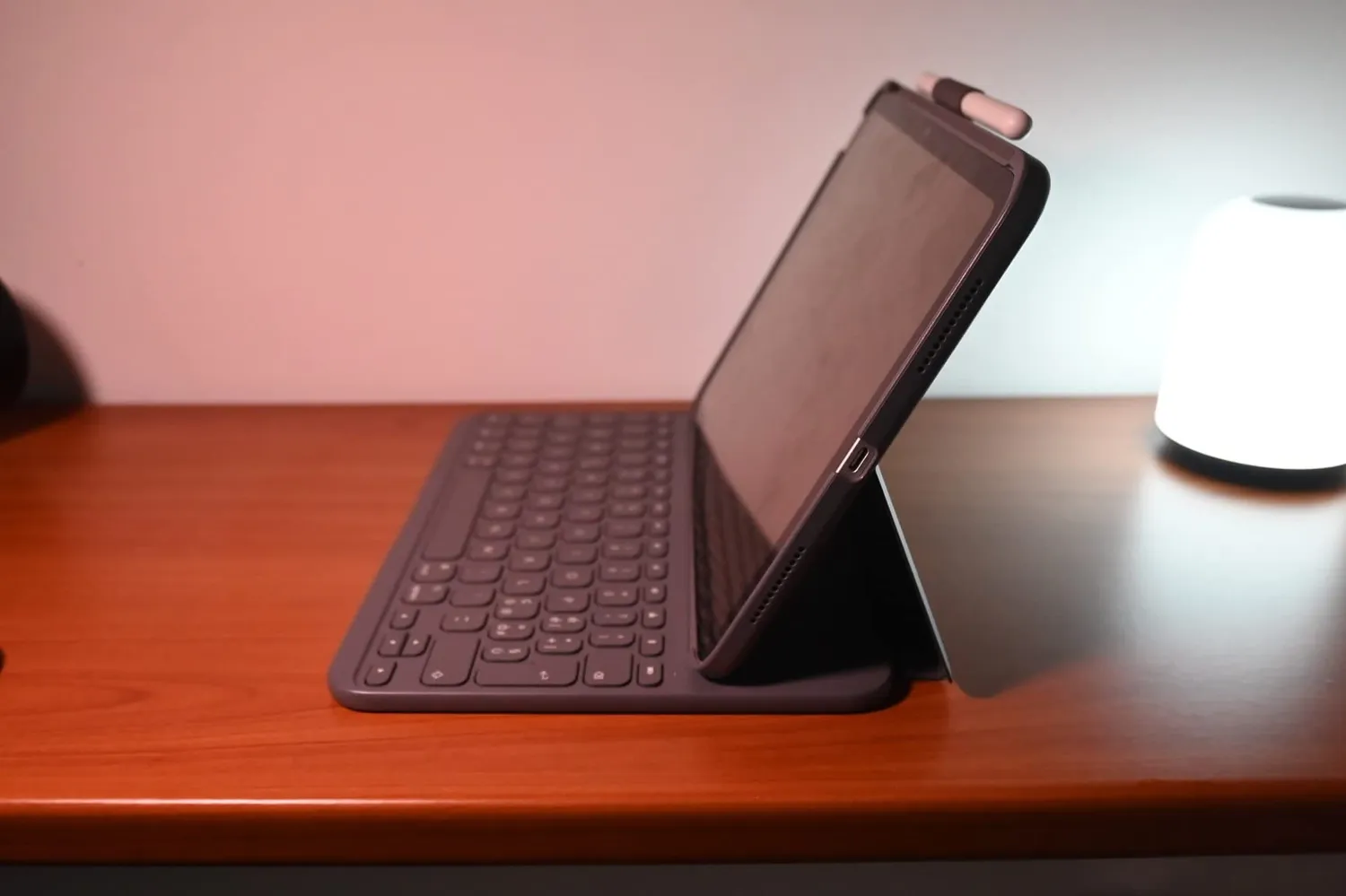 Logitech Slim Folio custodia tastiera iPad 10a gen ITA