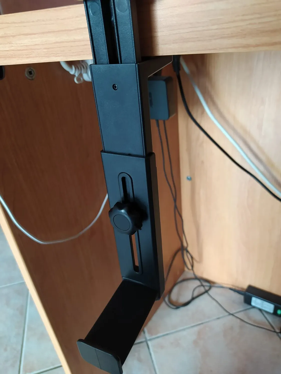 Mars Gaming MHH2 supporto cuffie nero doppio regolabile