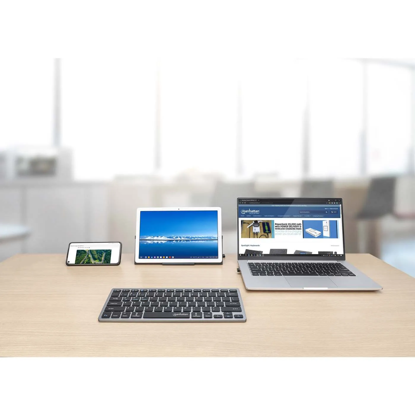 Manhattan Ultra Slim Tastiera Wireless Nera Dual-Mode