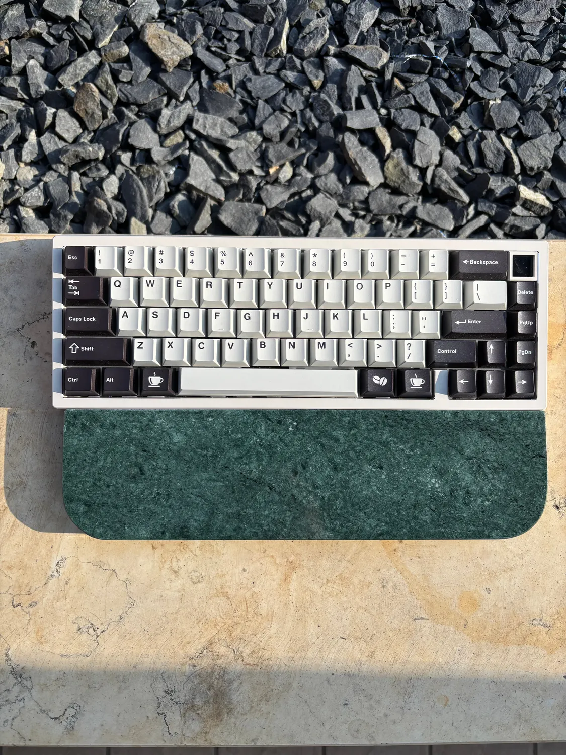 CoffeeKeys Poggiapolsi Marmo Tastiera Mist White elegante