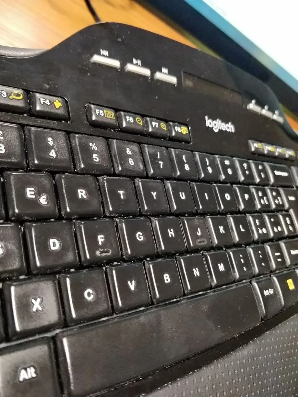 Logitech MK710 combo tastiera mouse wireless ITA QWERTY