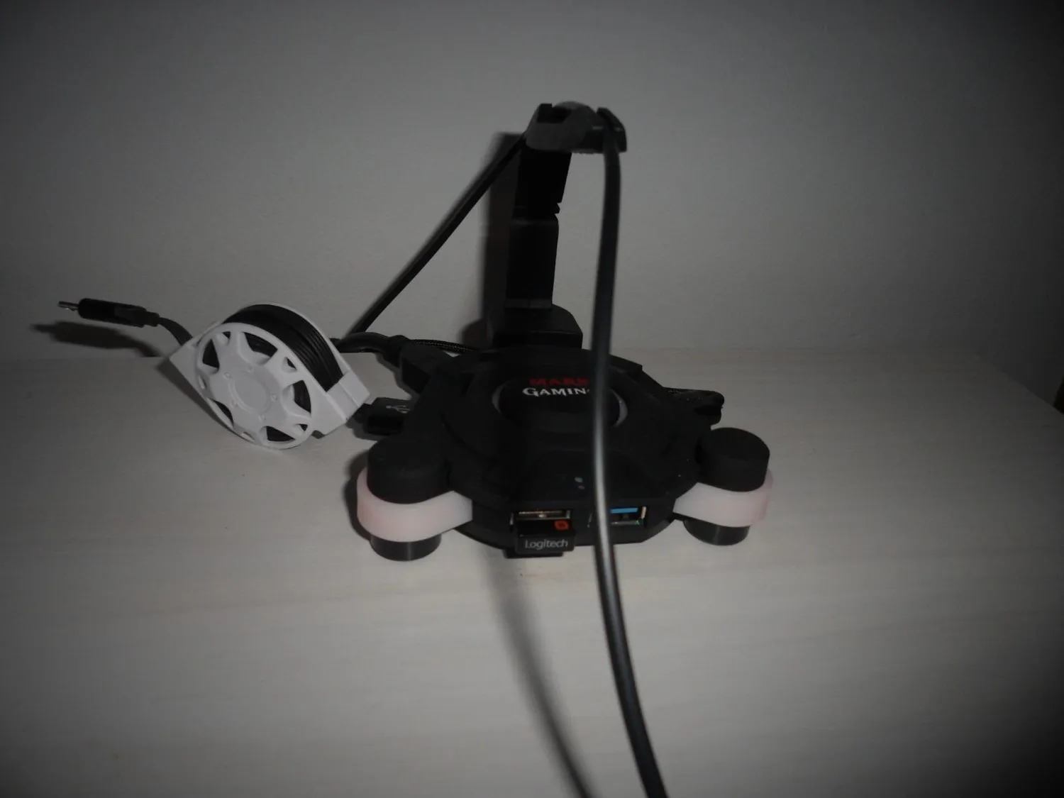 Mars Gaming MMS2 hub USB 3.0 4 porte con bungee mouse LED