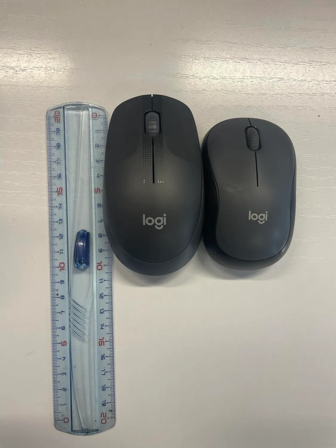 Logitech M190 mouse wireless blu formato grande