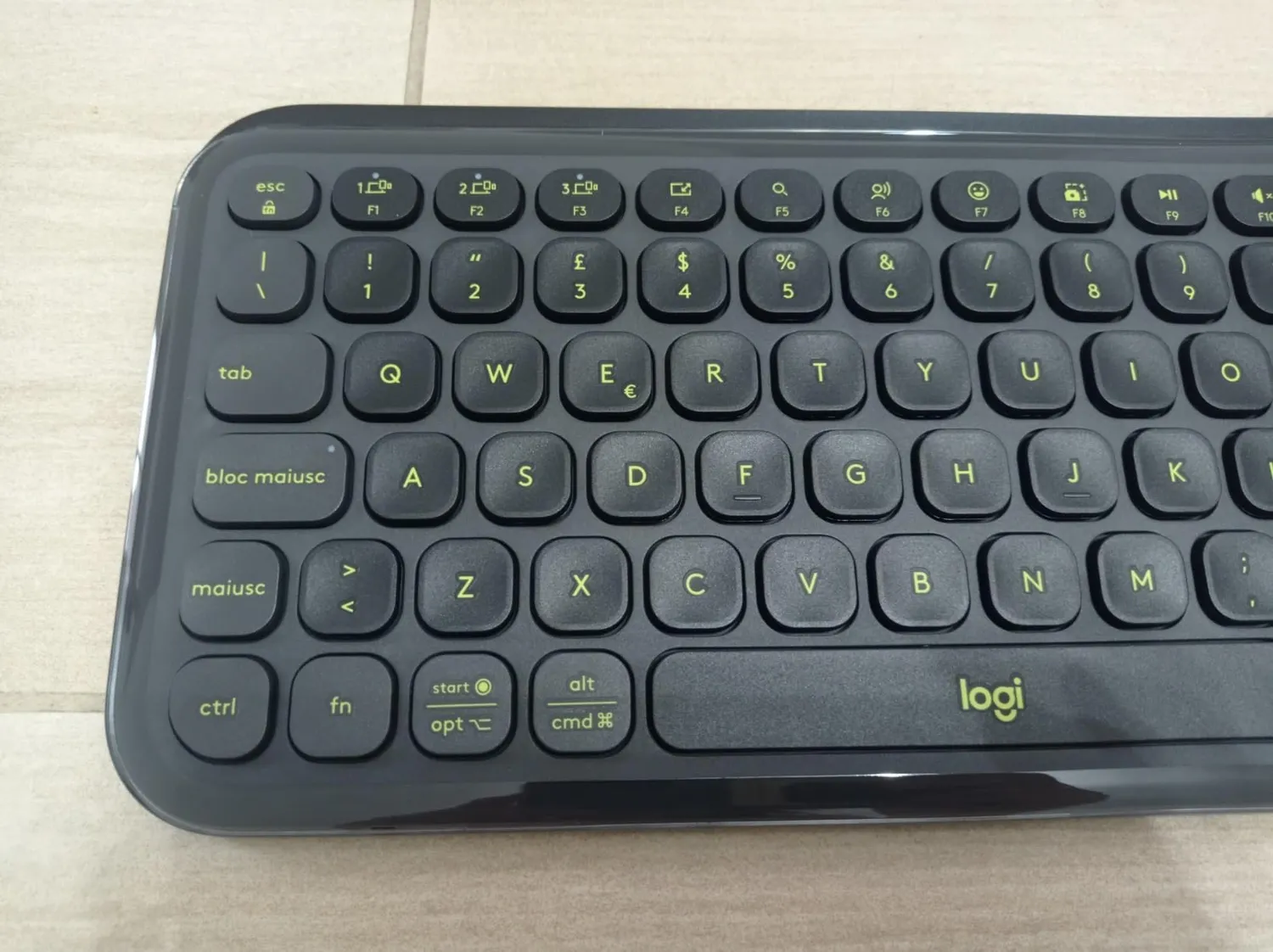 Logitech POP Icon Keys Tastiera Bluetooth Grafite ITA QWERTY