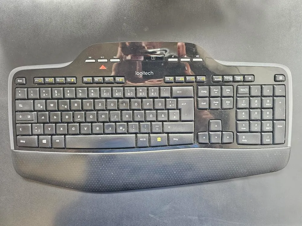 Logitech MK710 combo tastiera mouse wireless ITA QWERTY