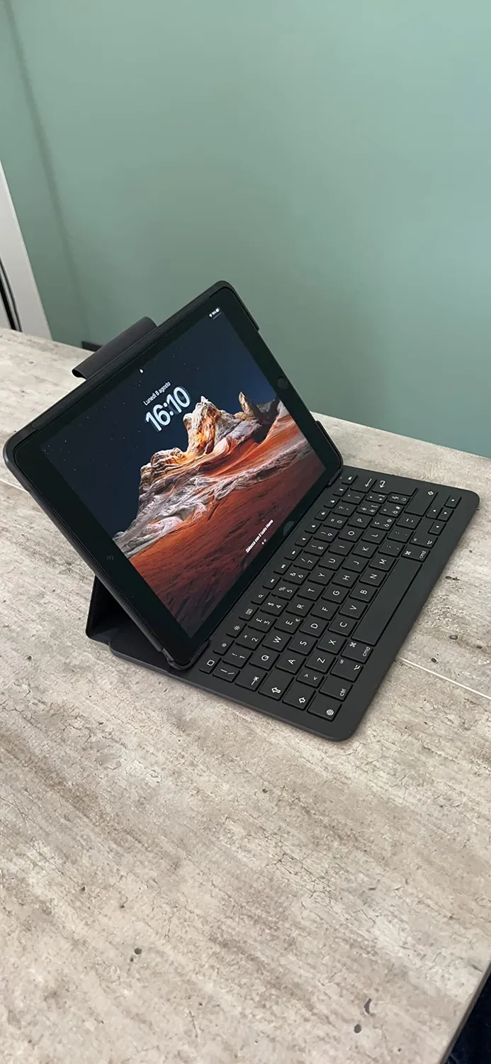 Logitech Slim Folio custodia tastiera iPad ITA QWERTY