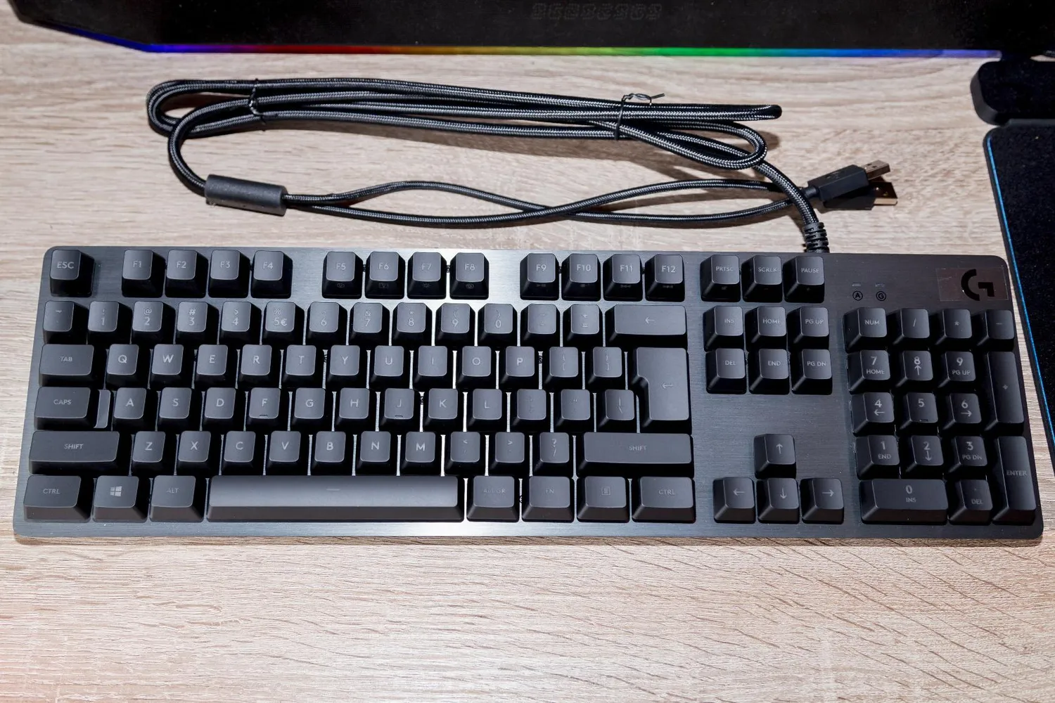 Logitech G513 tastiera gaming meccanica RGB carbon IT