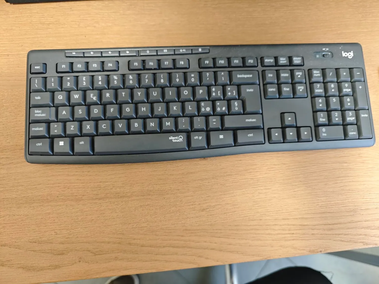 Logitech MK295 Silent combo tastiera mouse nero silenzioso