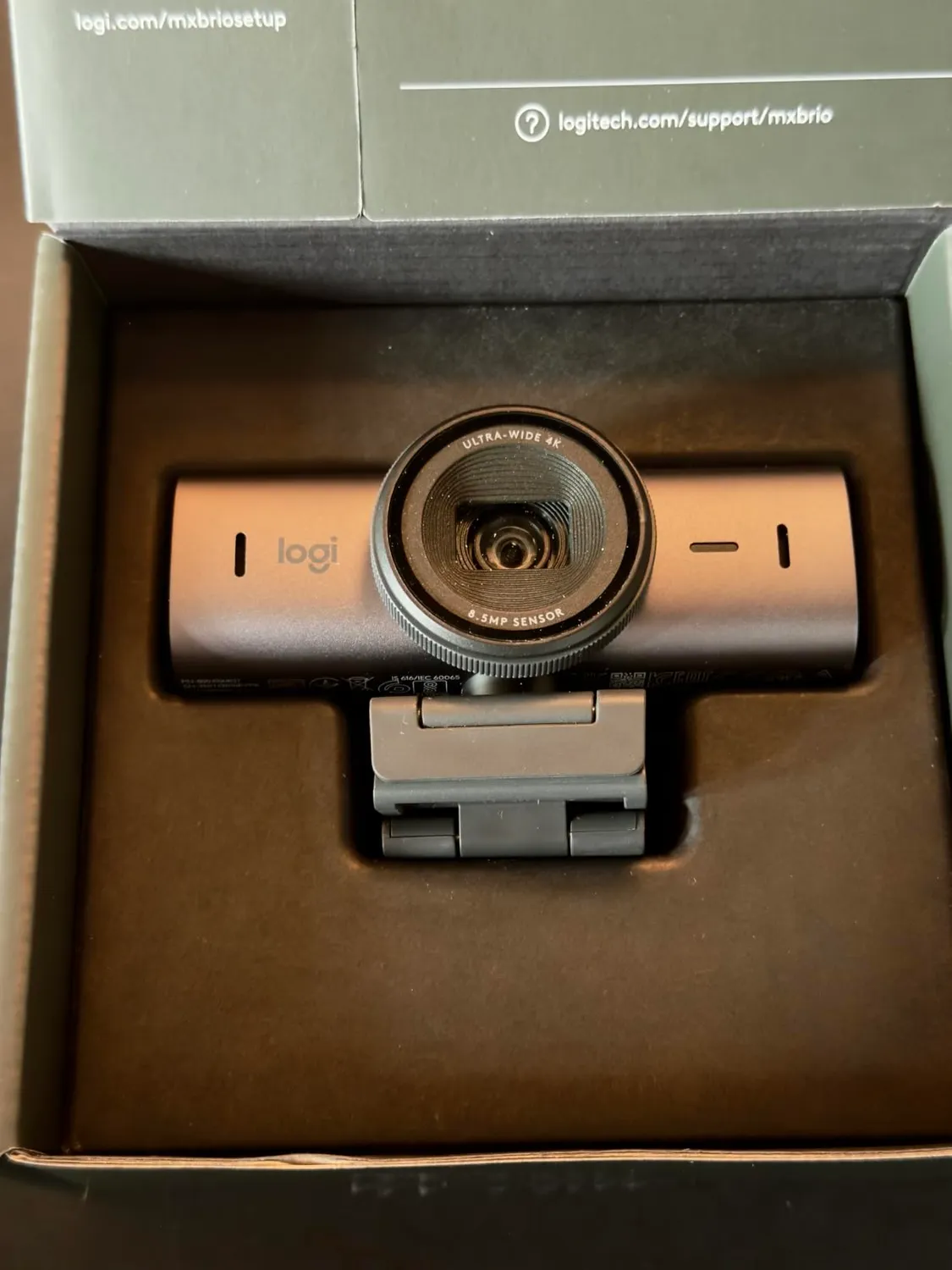 Logitech MX Brio 4K webcam grafite Ultra HD streaming