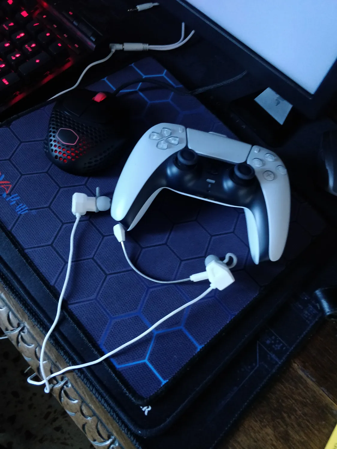 Mars Gaming MIHXW cuffie in-ear bianche gaming dual driver
