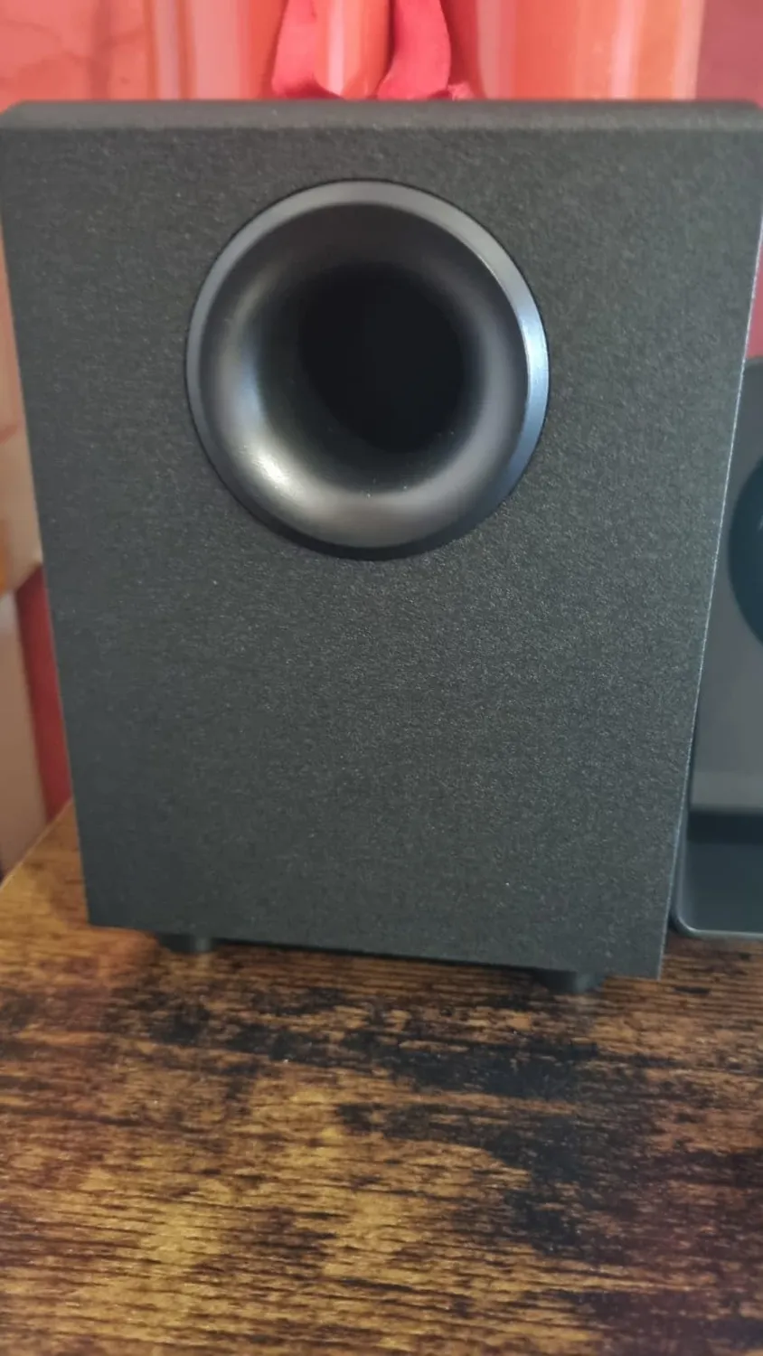 Logitech Z213 casse 2.1 con subwoofer bassi regolabili