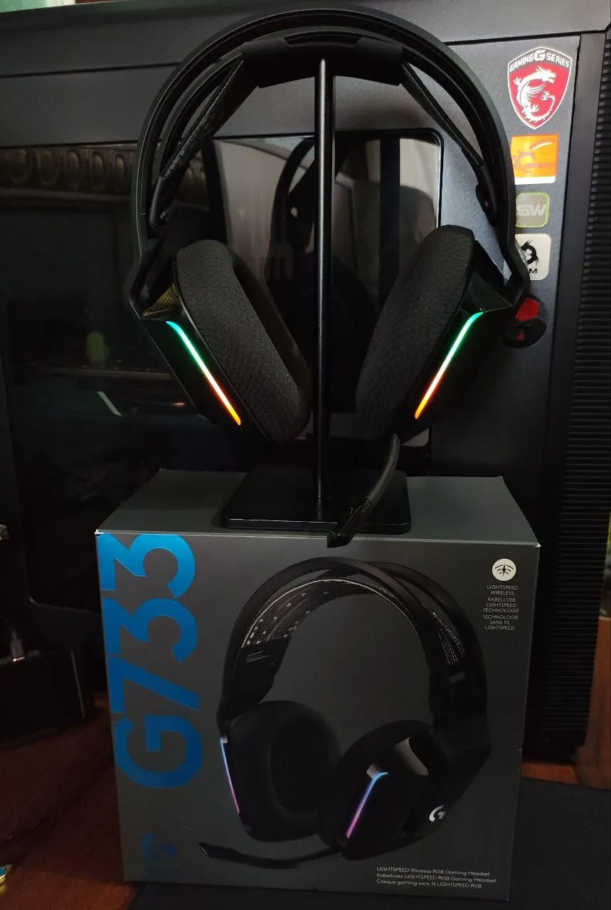 Logitech G G733 cuffie gaming wireless nere
