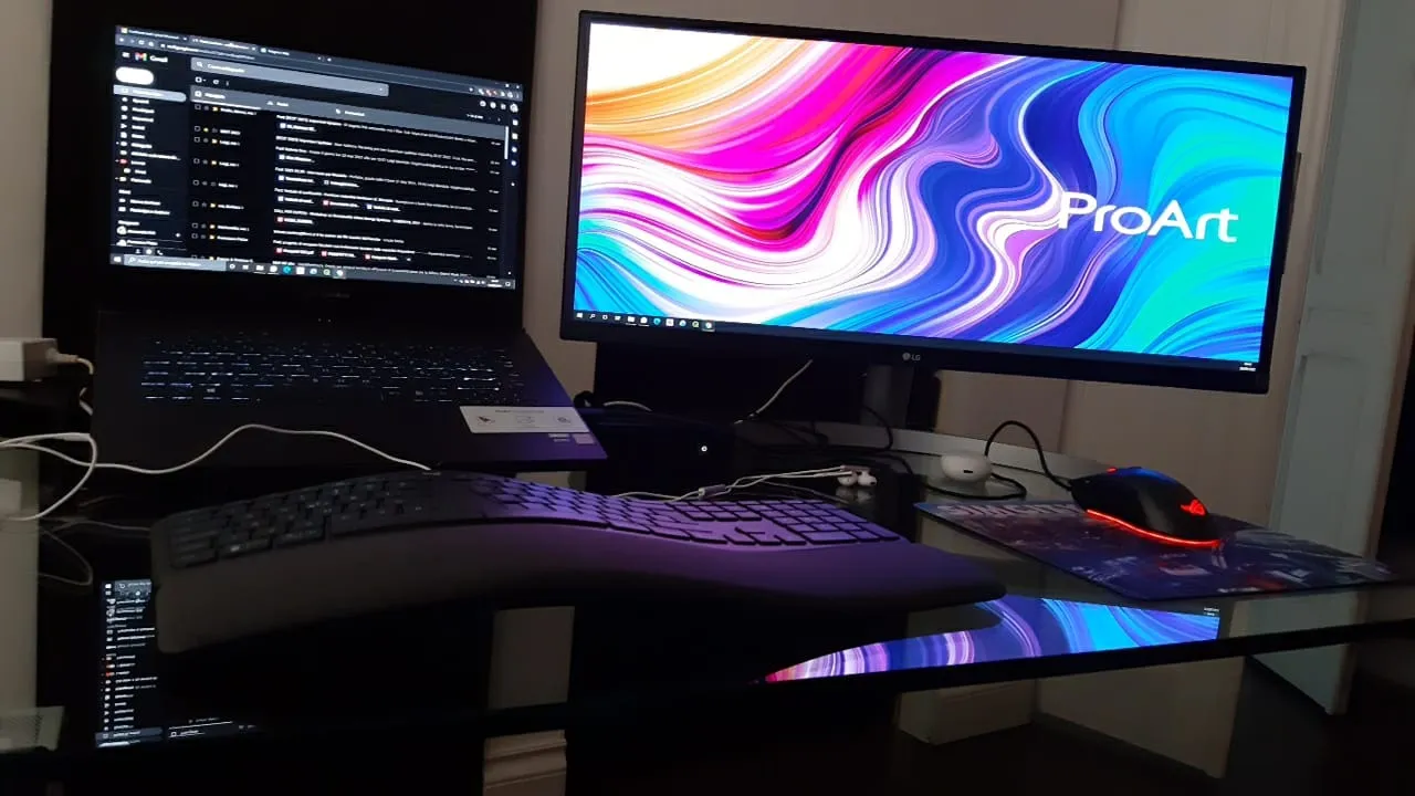 Logitech ERGO K860 tastiera wireless ITA ergonomica