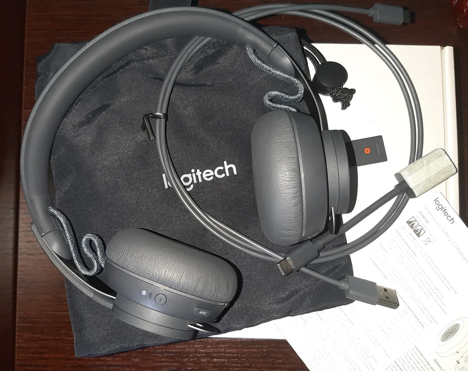 Logitech Zone 900 cuffie wireless Bluetooth ANC on-ear
