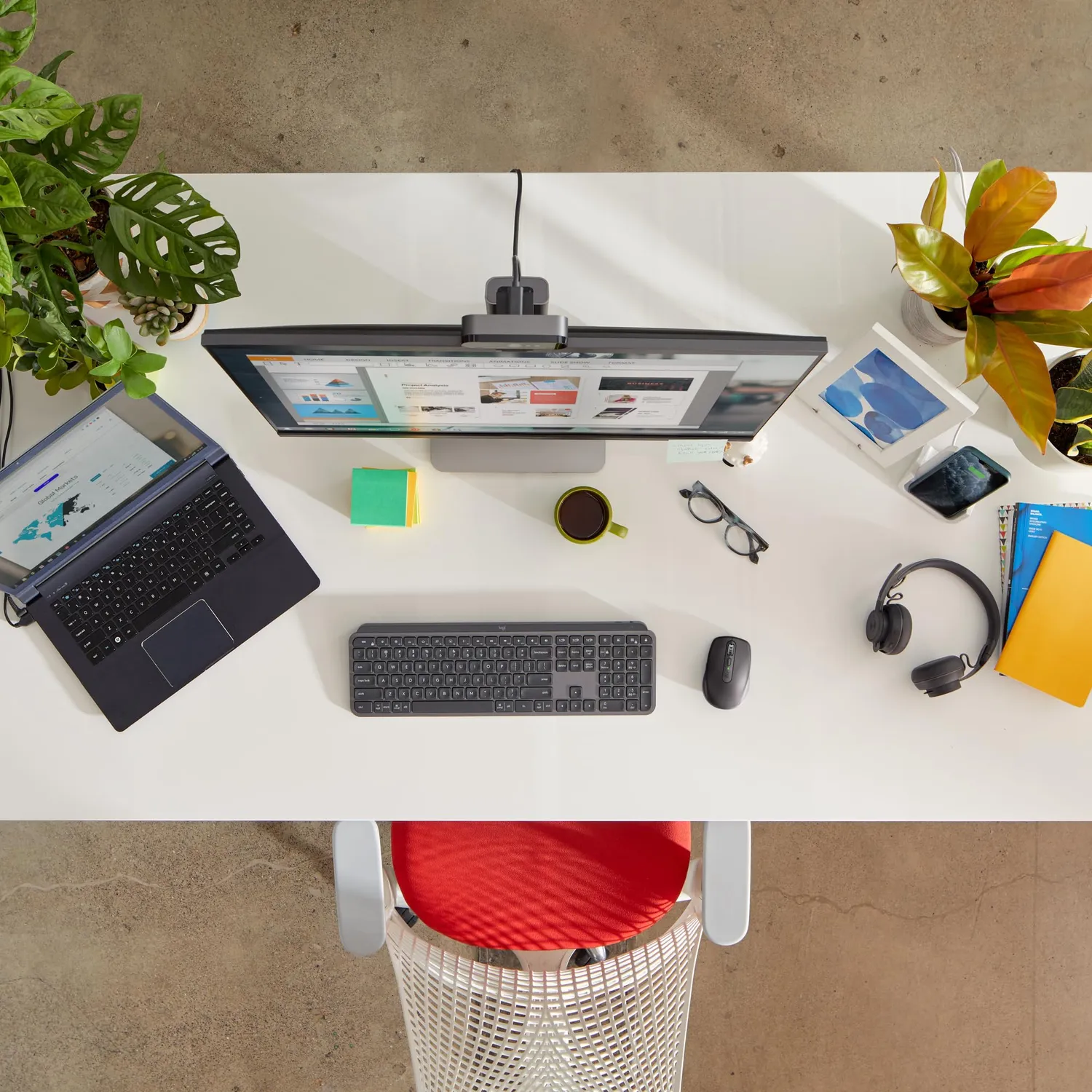 Logitech MX Keys for Business tastiera wireless ITA retroilluminata
