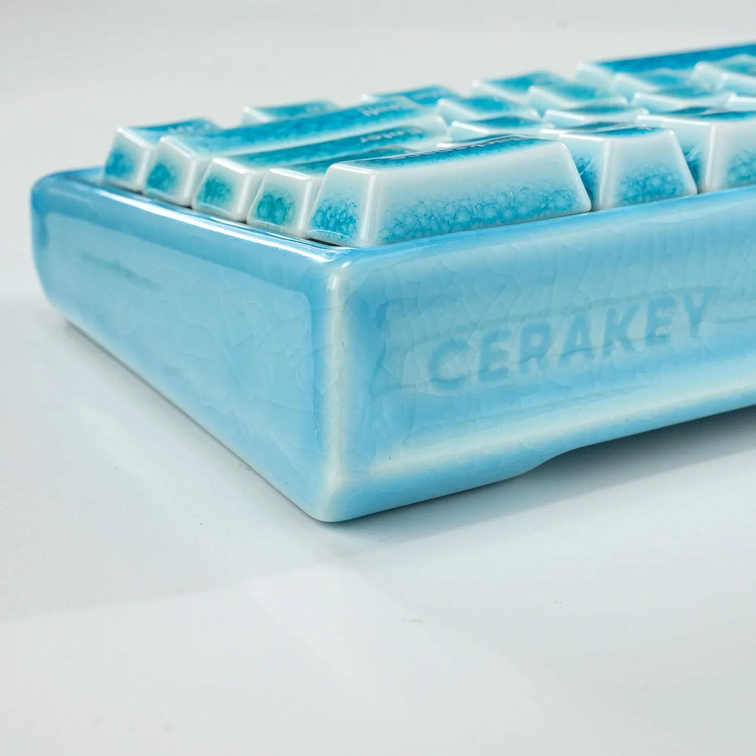 Cerakey Peak 60 kit tastiera ceramica Blue Crazed bundle