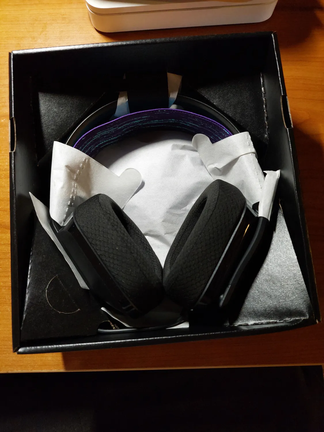 Logitech G G335 cuffie gaming cablate 240g
