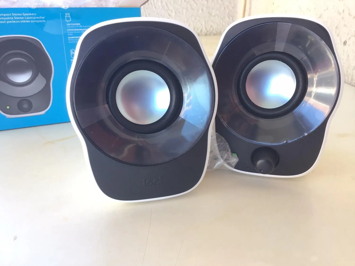 Logitech Z120 altoparlanti stereo PC USB compatti neri