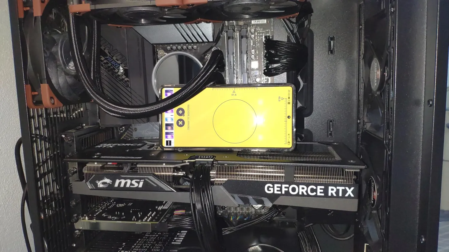 Mars Gaming MCA-GCB supporto GPU ARGB nero